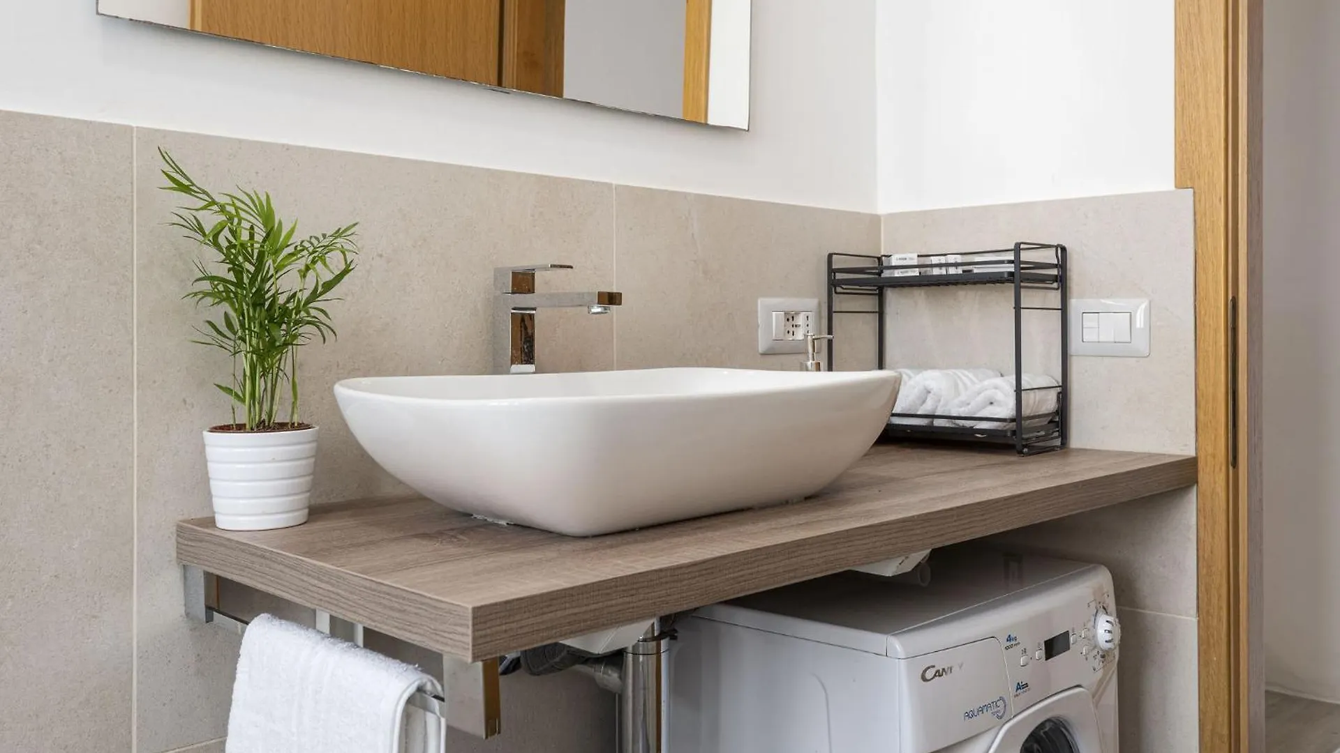 Manifattura Tabacchi Holiday Home Florence Apartment